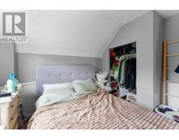 1032 TRAFALGAR STREET - 31