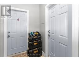 1032 TRAFALGAR STREET - 6