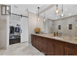 36 ERIN PLACE - 26