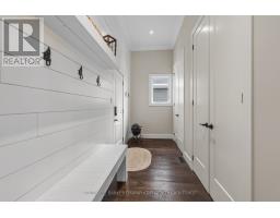 36 ERIN PLACE - 31