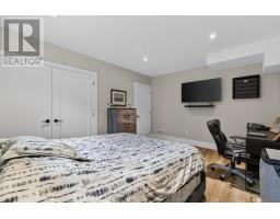 36 ERIN PLACE - 36