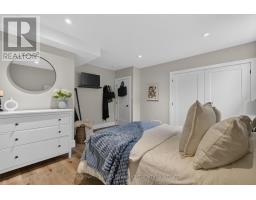 36 ERIN PLACE - 38