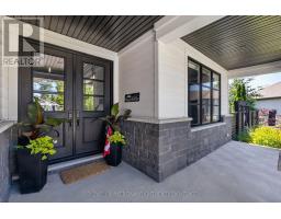 36 ERIN PLACE - 6