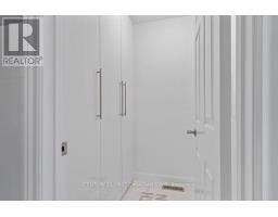 1677 PHILLBROOK CRESCENT - 31