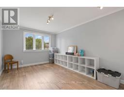 1677 PHILLBROOK CRESCENT - 33