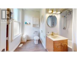 209 MARGARET STREET - 20