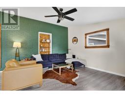 209 MARGARET STREET - 29