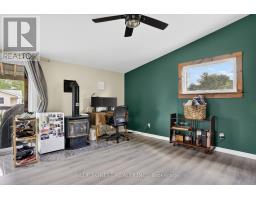 209 MARGARET STREET - 31