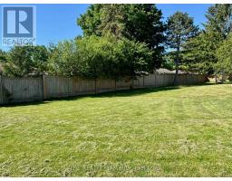 571 EVERGLADE CRESCENT - 30