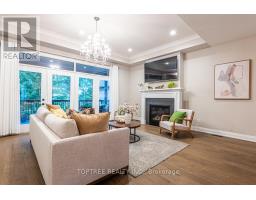 29 - 2290 TORREY PINES WAY - 13
