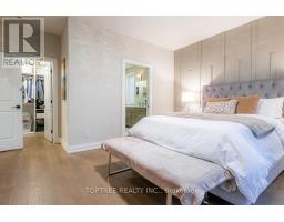 29 - 2290 TORREY PINES WAY - 18