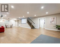 29 - 2290 TORREY PINES WAY - 27
