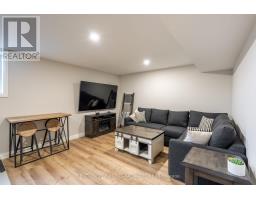 19 - 17 NICHOLSON STREET - 23