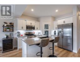 19 - 17 NICHOLSON STREET - 4