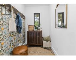 793 GREEN LANE - 6