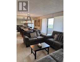 904 - 1103 JALNA BOULEVARD - 16