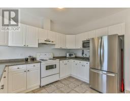 26 - 624 WILLIAM STREET - 9