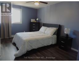 33 - 474 SOUTHDALE ROAD E - 16