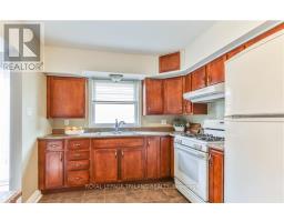 28 BEATTIE AVENUE - 10