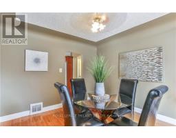 28 BEATTIE AVENUE - 12