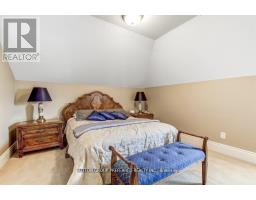 23 - 124 NORTH CENTRE ROAD - 25
