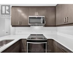 118 - 1200 COMMISSIONERS ROAD W - 12