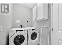 118 - 1200 COMMISSIONERS ROAD W - 32