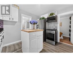 28 WALNUT STREET - 16