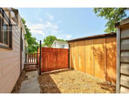 28 WALNUT STREET - 27