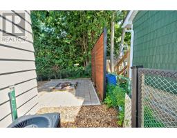 28 WALNUT STREET - 31