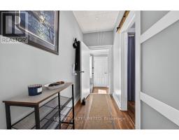 28 WALNUT STREET - 5