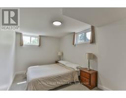 492 19 HIGHWAY - 33