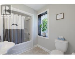 260 GRAHAM STREET - 18