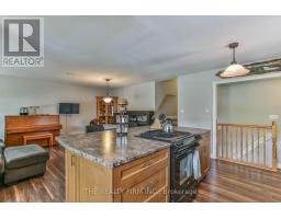 13 VANBUSKIRK DRIVE - 9