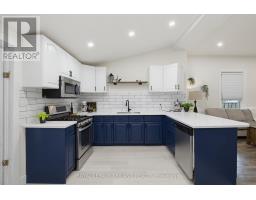 872 STEDWELL STREET - 16