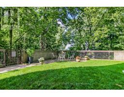 903 - 549 RIDOUT STREET N - 27