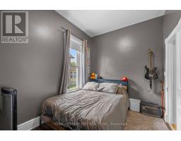 25 ERIE STREET - 16