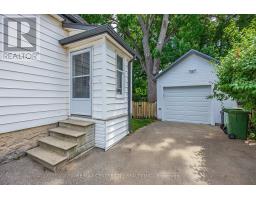 25 ERIE STREET - 31