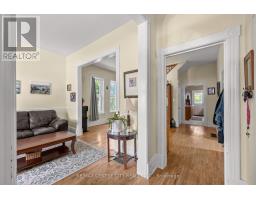 25 ERIE STREET - 7