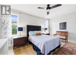 4 DORAL COURT - 18