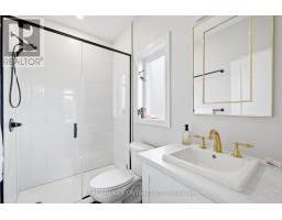 4 DORAL COURT - 21