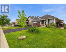 4 DORAL COURT - 37