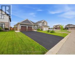 4 DORAL COURT - 38