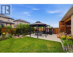 4 DORAL COURT - 40