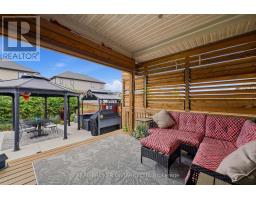 4 DORAL COURT - 42