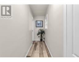 303 SIMCOE STREET - 16