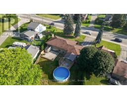 303 SIMCOE STREET - 3