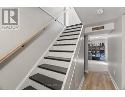 26 CAPRICE CRESCENT - 21