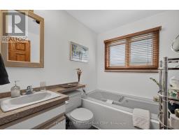 22 HERITAGE COURT - 22