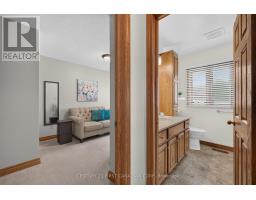 22 HERITAGE COURT - 23